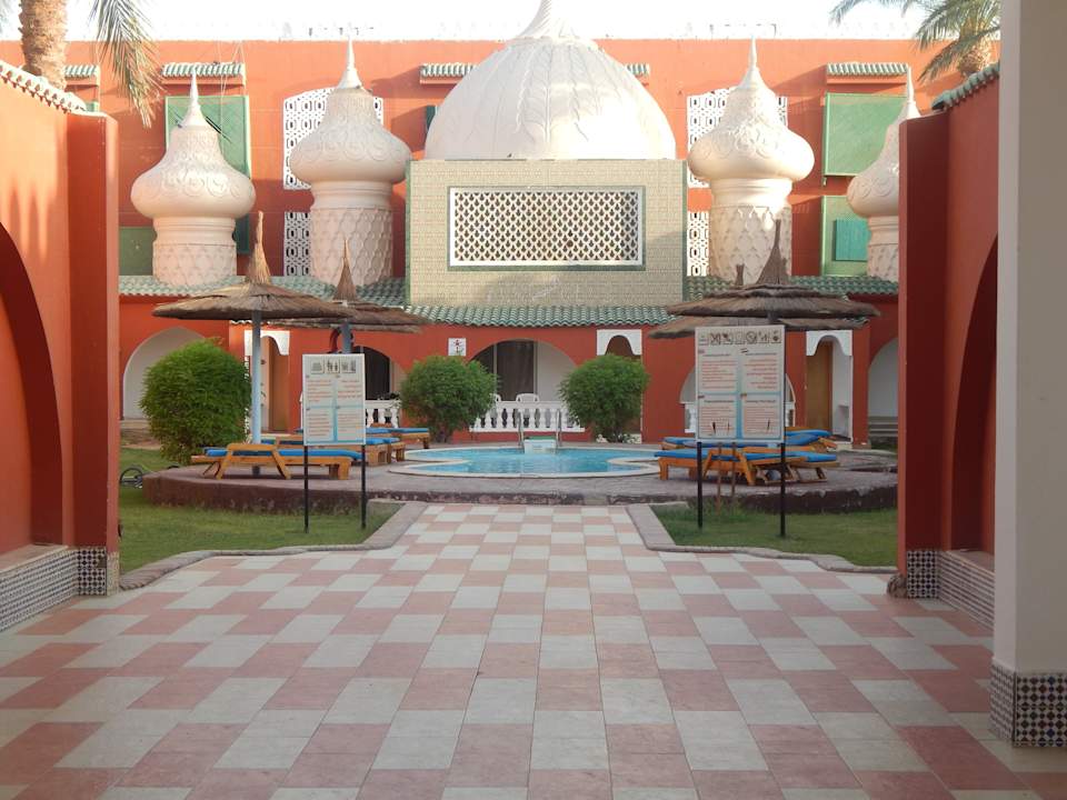 Pool 2 Pickalbatros Alf Leila Wa Leila Resort - Neverland Hurghada