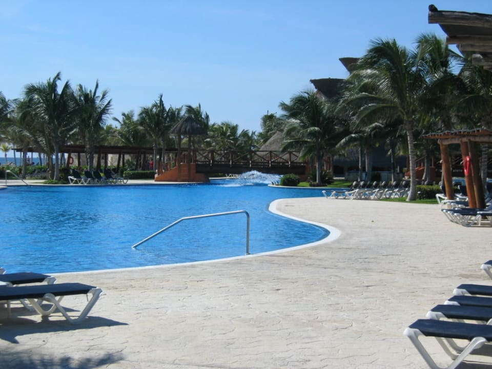 Poolanlage Barceló Maya Tropical