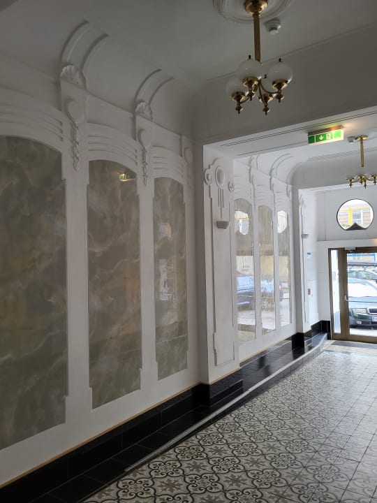 Lobby Best Western Plus Celebrity Suites