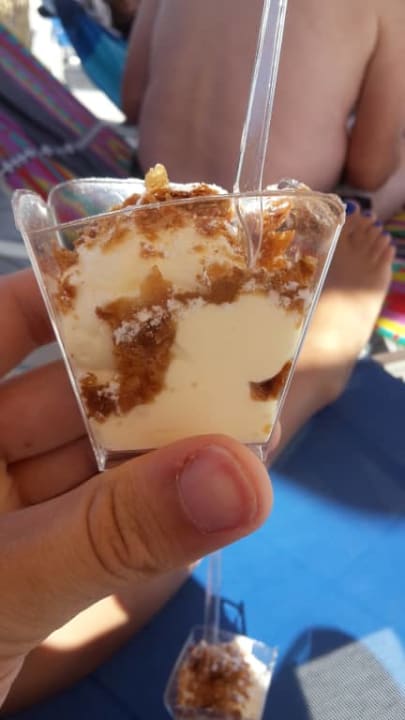 Ciastka w barze Hotel Serita Beach