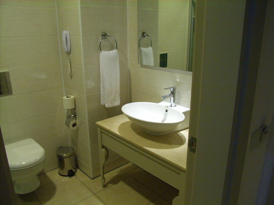 Das Bad! Port Side Resort Hotel