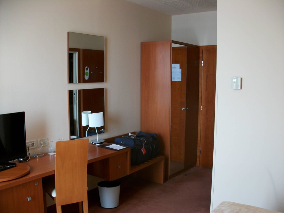 Schreibtisch Hotel Jadran
