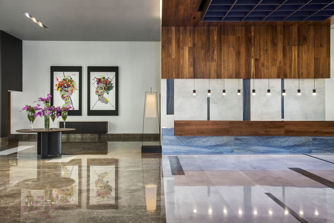 Lobby Acanthus Cennet Barut Collection