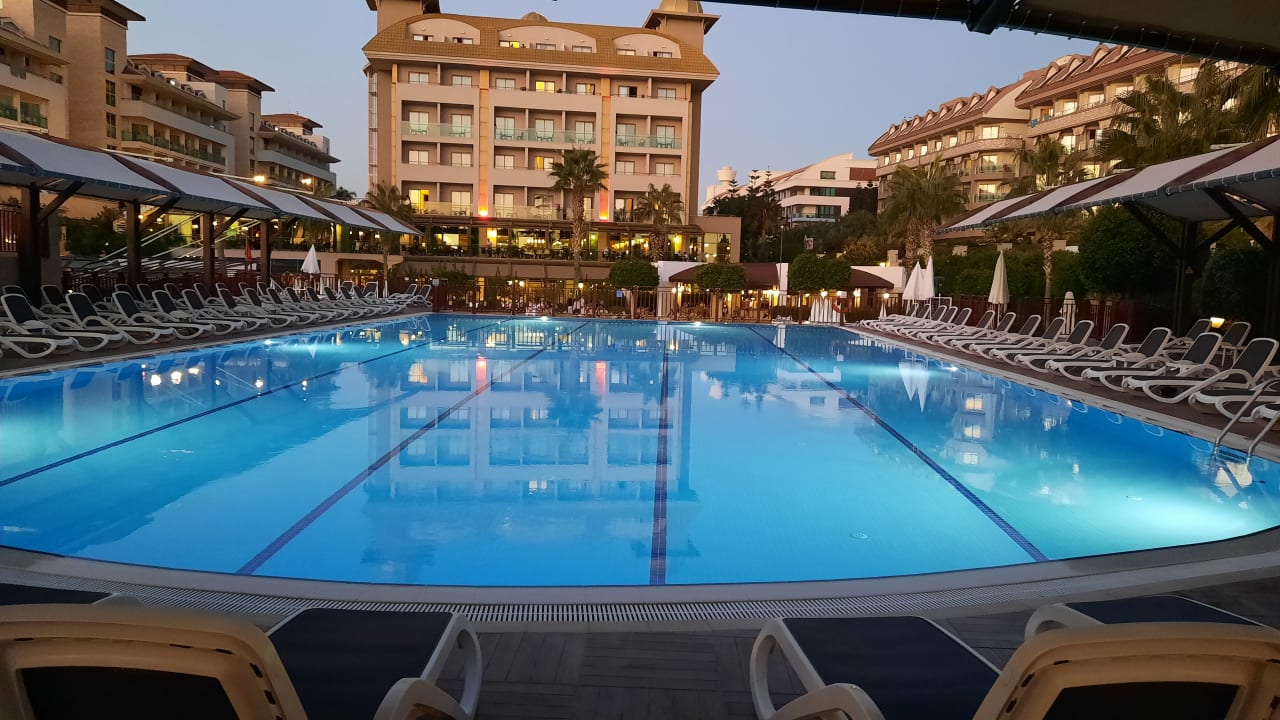 Pool Aydinbey Kings Palace & Spa