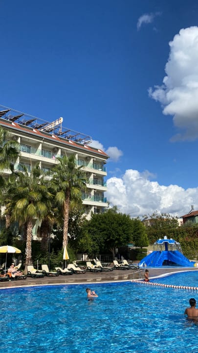 Pool Hotel Gardenia Beach