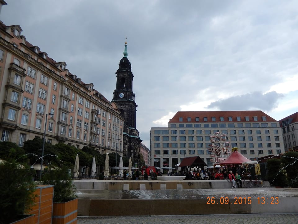 Außenansicht NH Collection Dresden Altmarkt