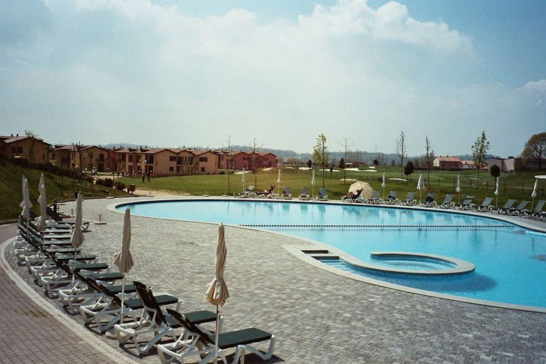 Weiterer Pool der Golfanlage Residence Eden