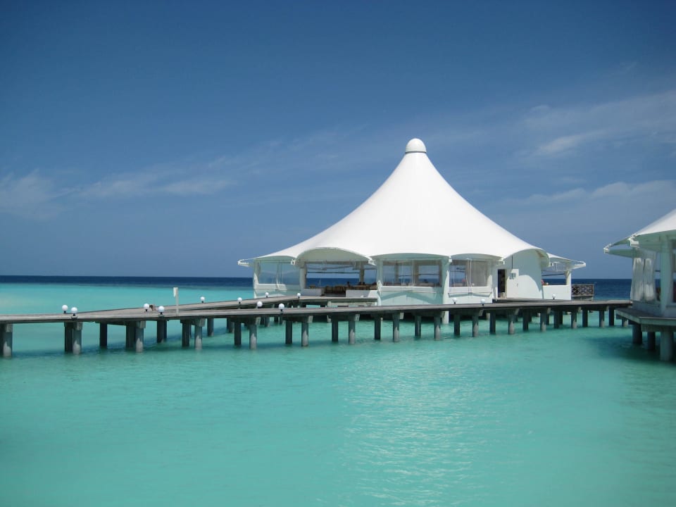 Hotelbar Safari Island Maldives
