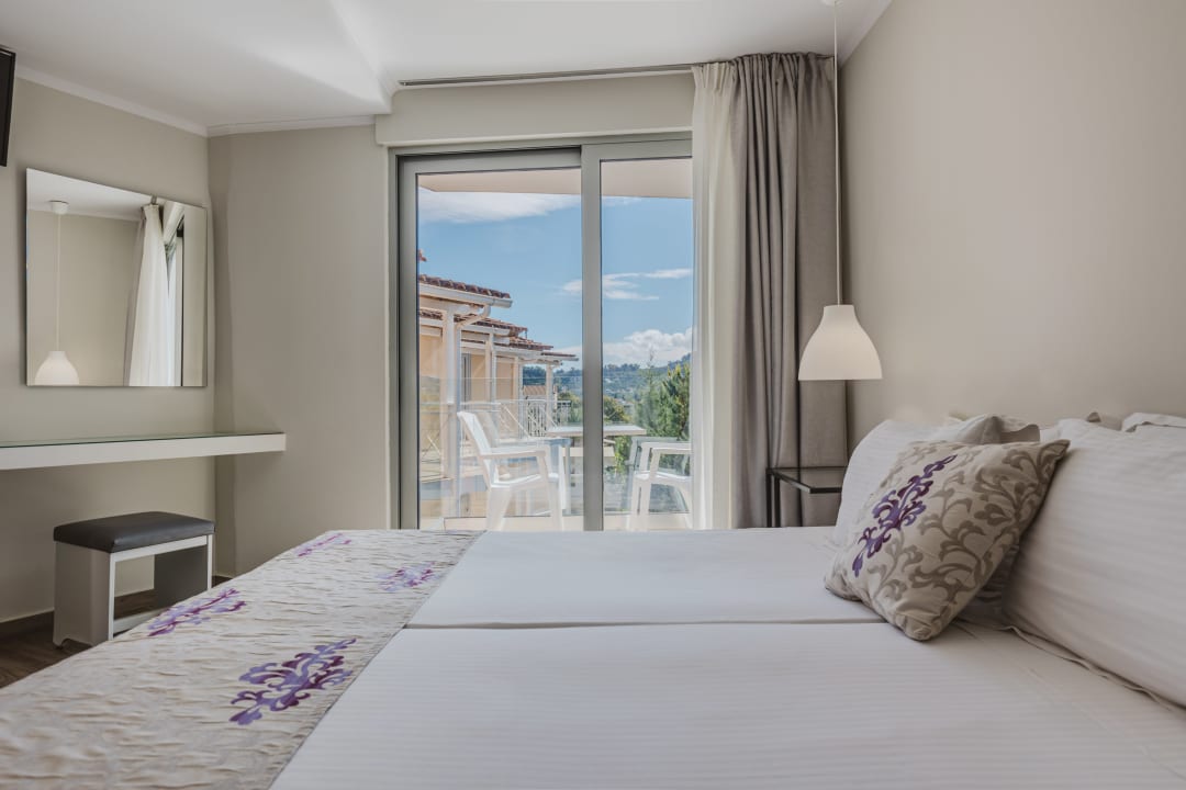 Zimmer Sunrise Zante - Adults Only Hotel