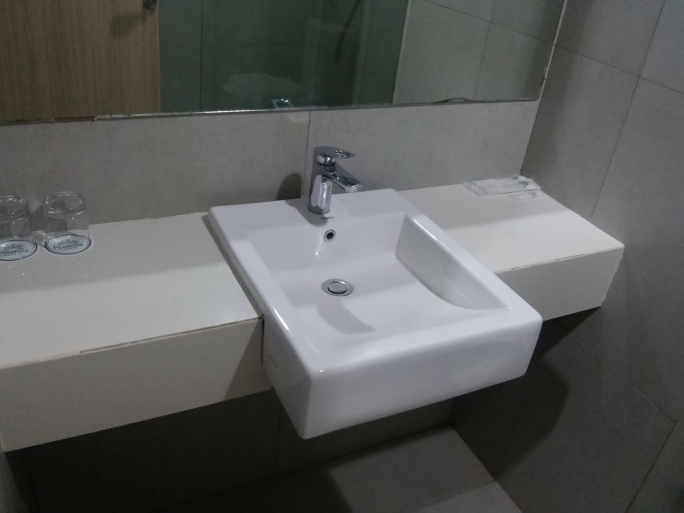 Zimmer Kyriad Pesonna Makassar