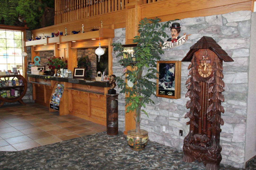 Rezeption Best Western Plus Yosemite Gateway Gasthof