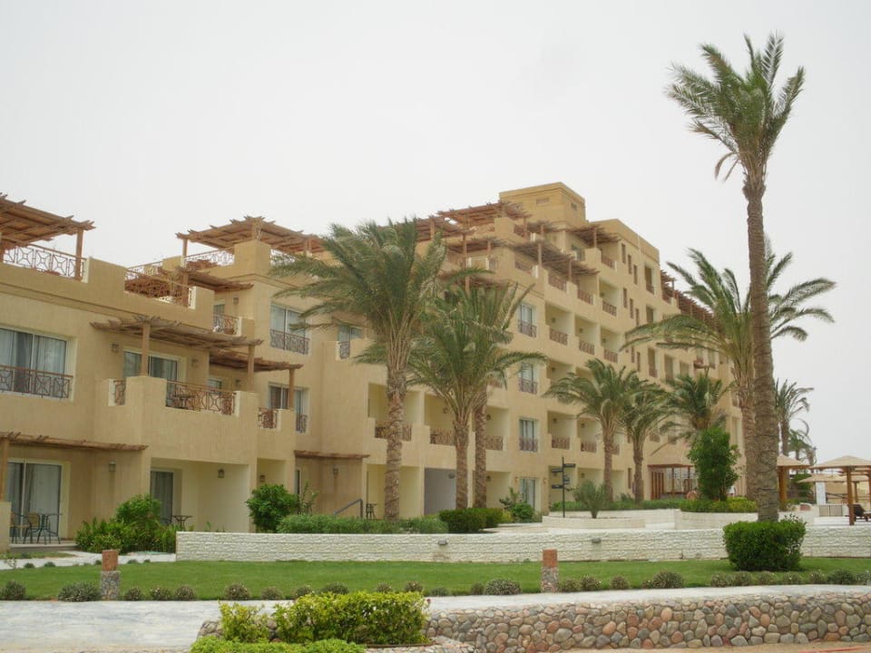 Hotelansicht von hinten Imperial Shams Abu Soma