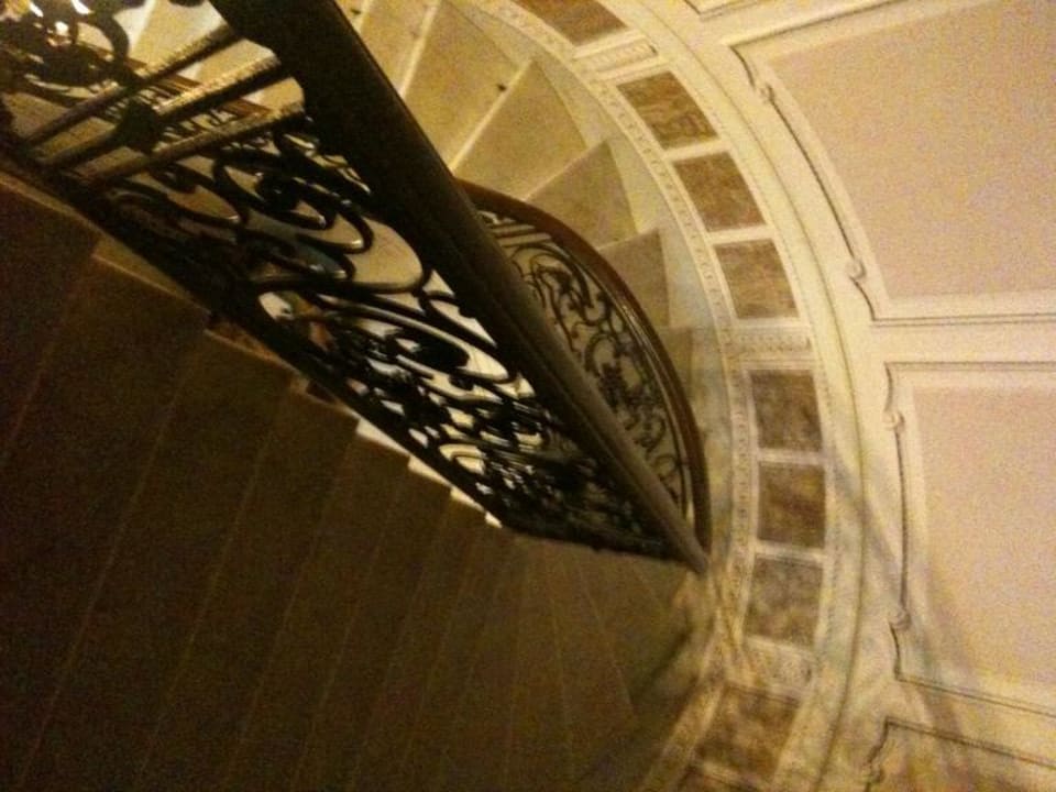 Aufgang Suiten Hotel Villa Tina