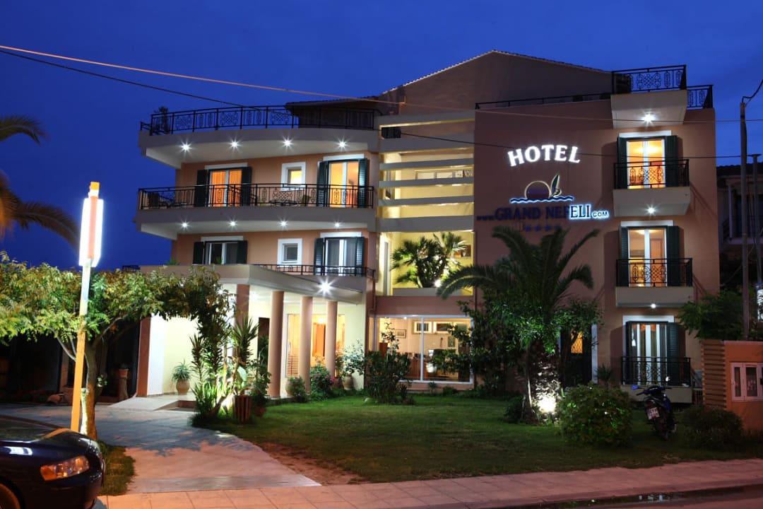 Exterior entrance  Hotel Grand Nefeli