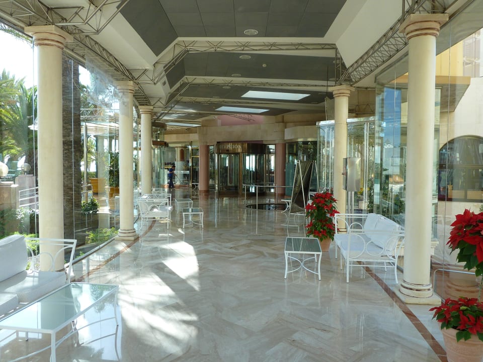 Flur Corallium Dunamar by Lopesan Hotels