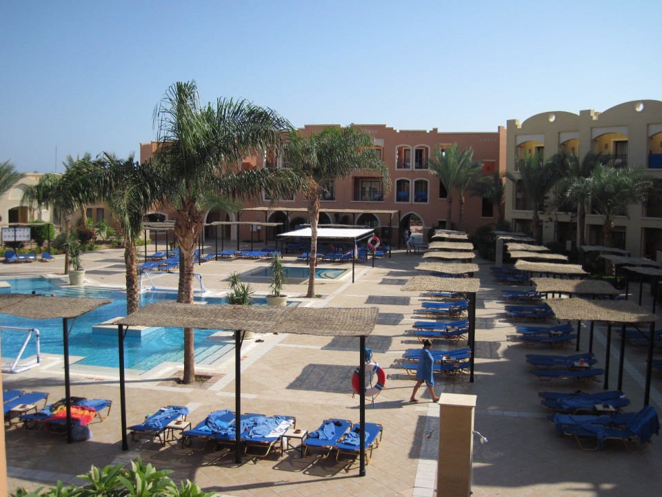 Innenhof Poolanlage Jaz Dar EL Madina