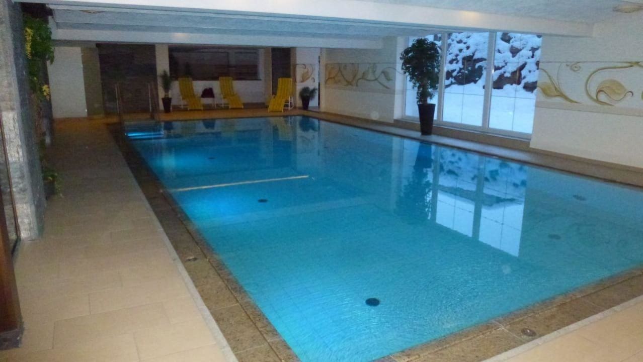Schwimmbad Parkhotel Seefeld