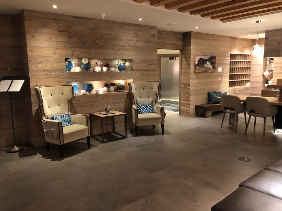 Lobby Hotel Chalet Das Alpenschlössel