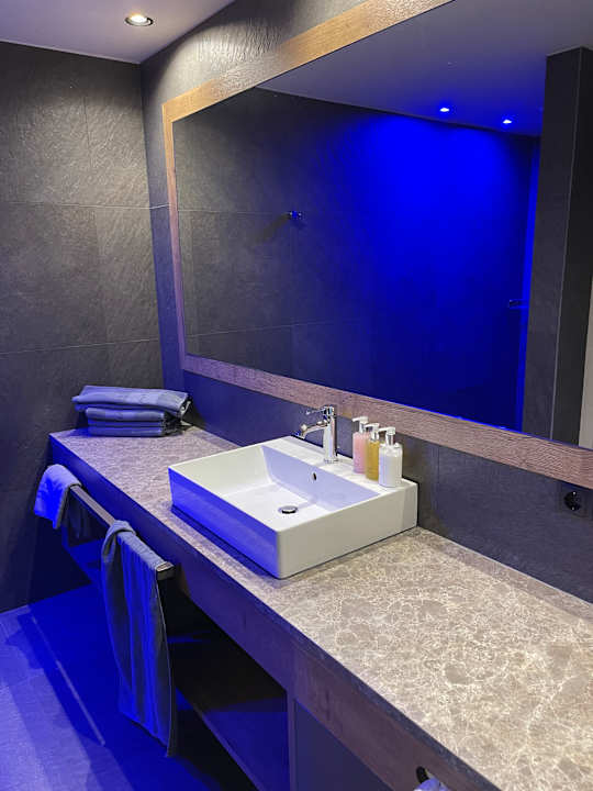 Zimmer Molaris Lodge