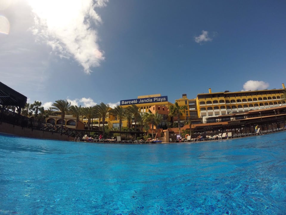 Hotel vom Pool aus Occidental Jandía Playa