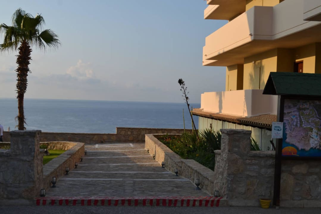 Wygląd zewnętrzny hotelu Hotel Kalithea Horizon Royal