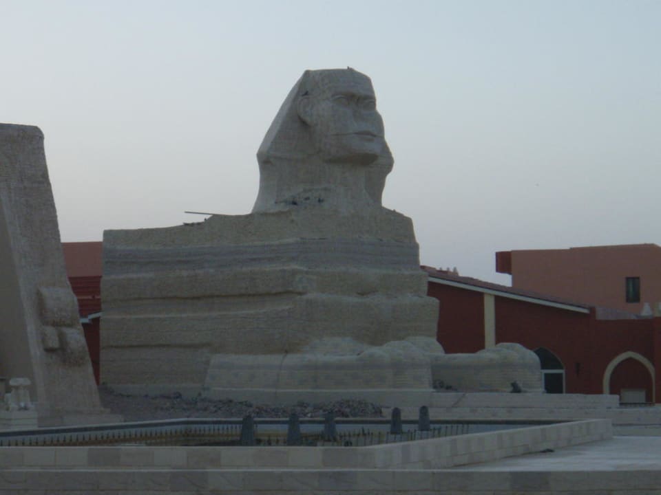 In der Anlage Pickalbatros Alf Leila Wa Leila Resort - Neverland Hurghada