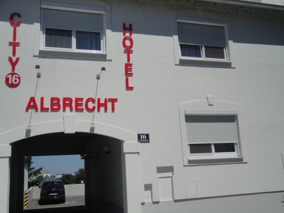 Außenansicht City Hotel Albrecht