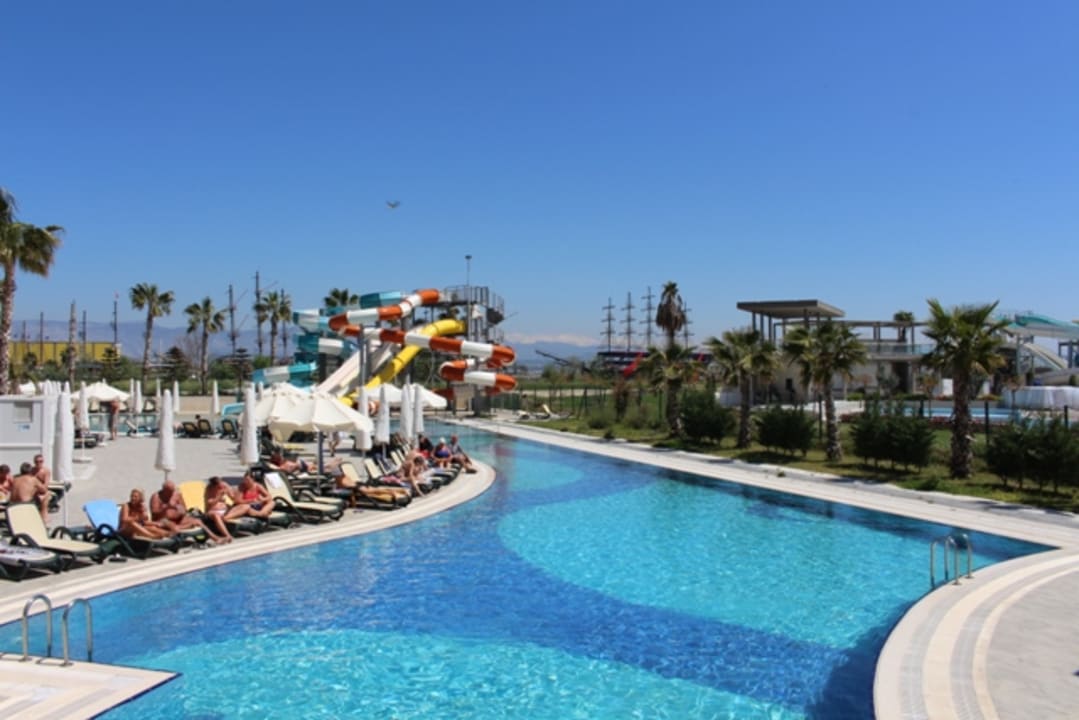 Pool LRS Port River Hotel & Spa