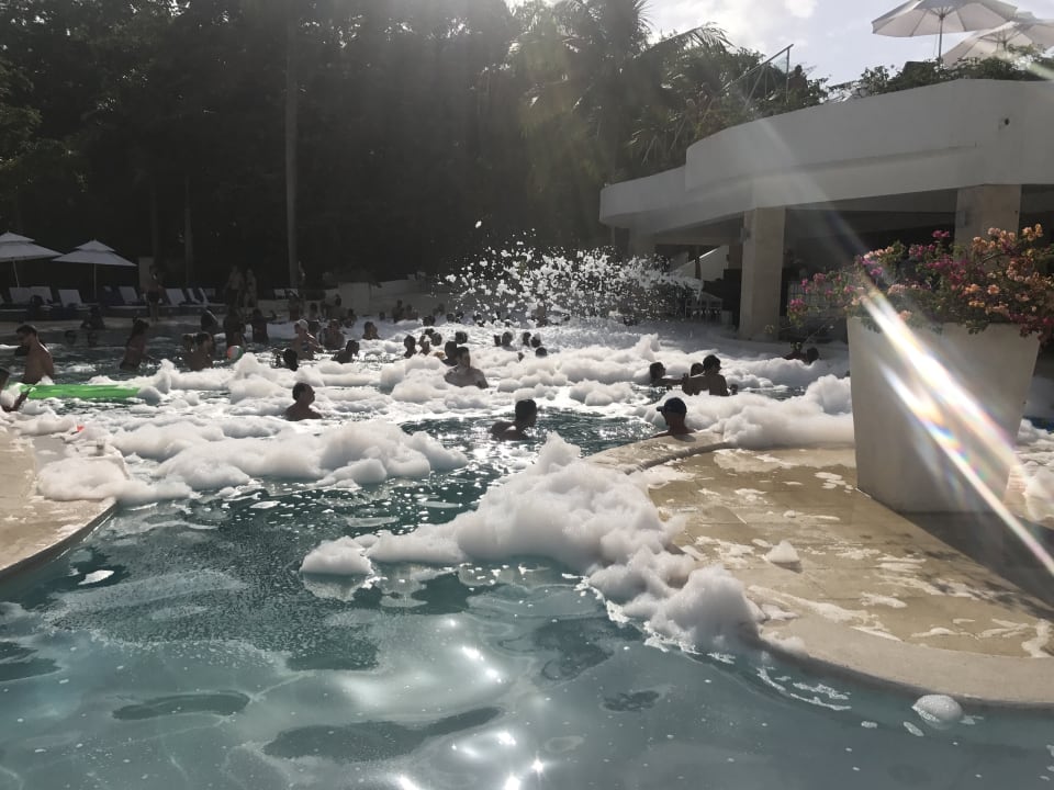 Pool Viva Heavens by Wyndham - All Inclusive Resort