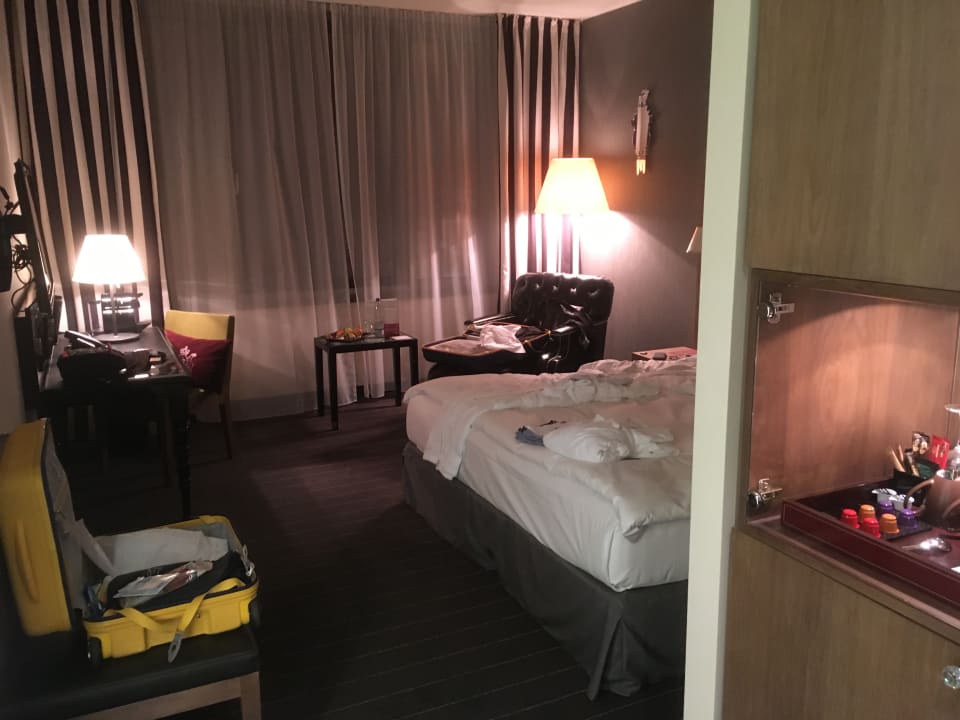 Zimmer Mövenpick Hotel Stuttgart Airport