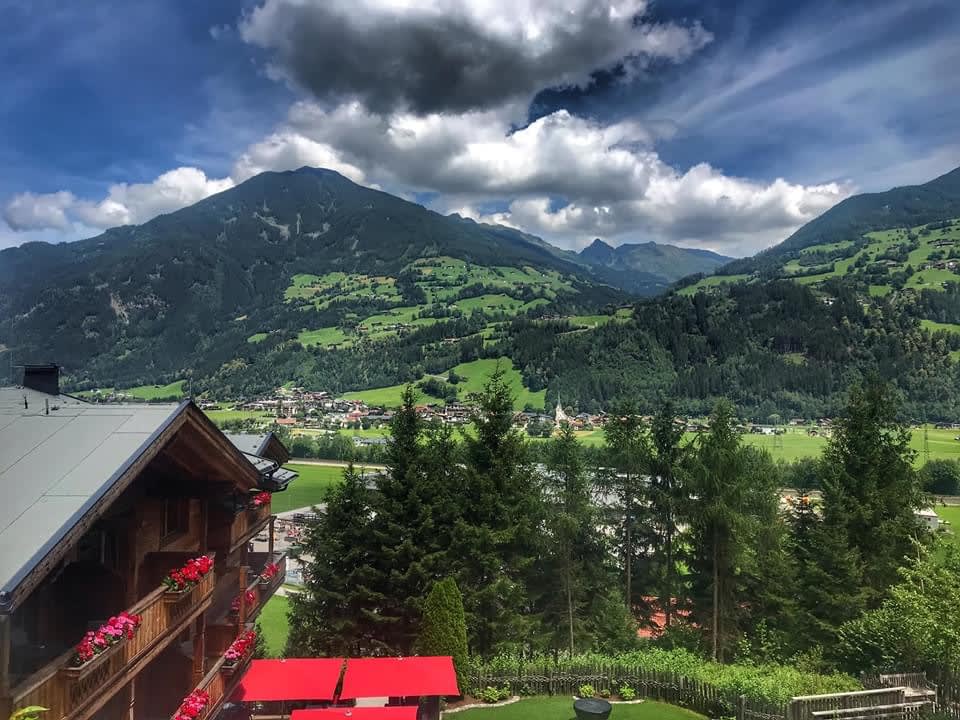 Ausblick Das Kaltenbach Aparthotel