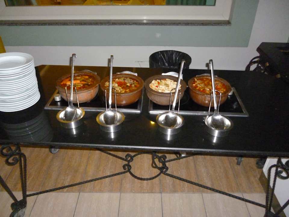 Das Buffet am Abend. Hotel Delphin Imperial