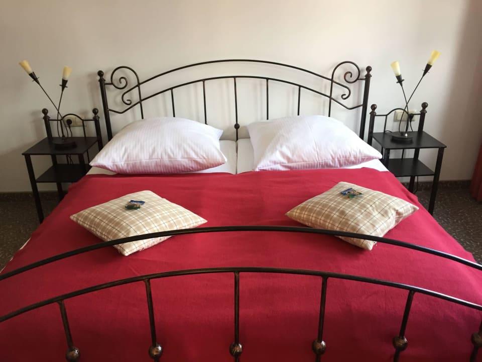 Sehr bequemes Bett Hotel Wyndham Garden Quedlinburg Stadtschloss