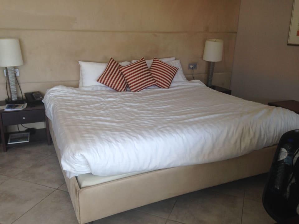 Zimmer Avila Beach Hotel