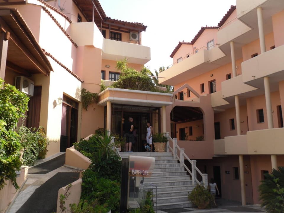 Empfangsbereich Fereniki Holiday Resort & Spa