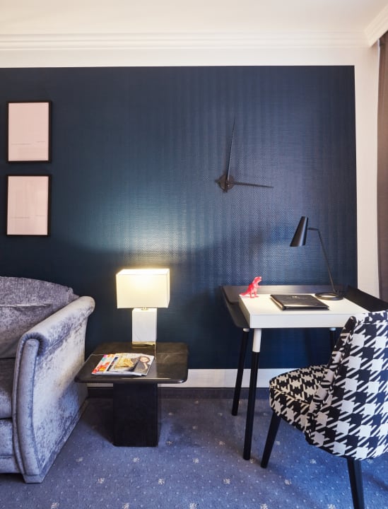 Zimmer Bernstein Villa Kastania