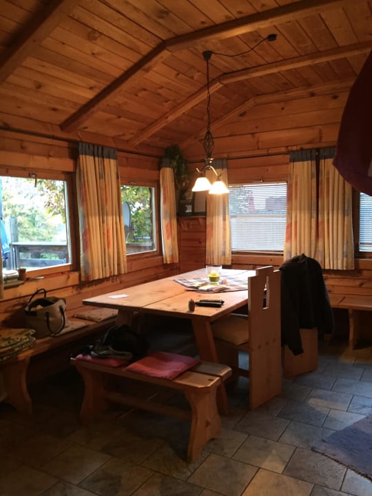 Aufenthaltsraum Bierhütte 1. Bier & Wohlfühlhotel Gut Riedelsbach