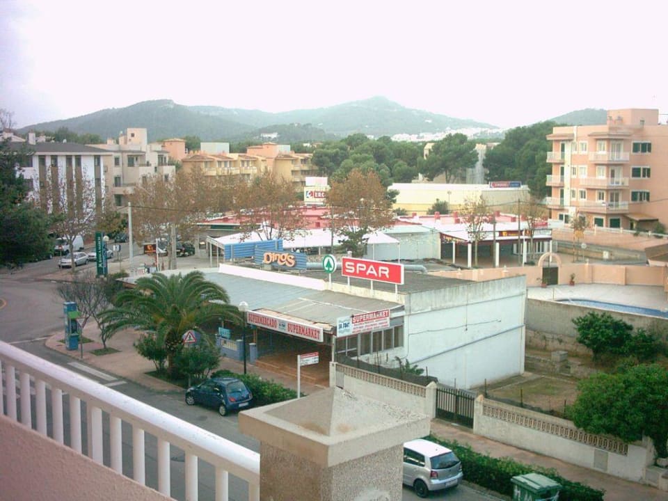Blick vom Balkon Zimmer 408 Hostel Alcina