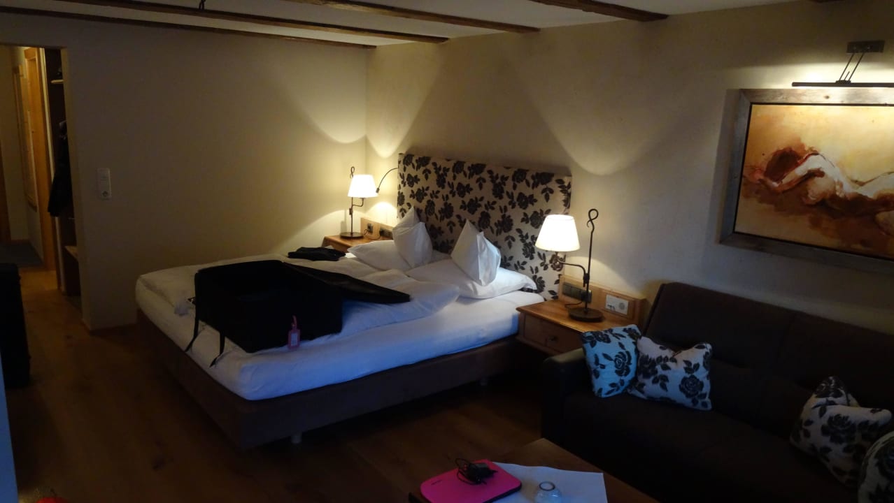 Zimmeransicht Hotel Alpin Spa Tuxerhof