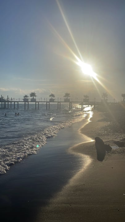 Strand Wyndham Garden Lara