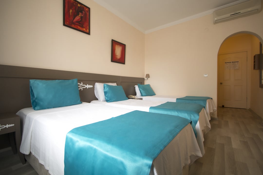 Zimmer Sky Nova Suites Hotel