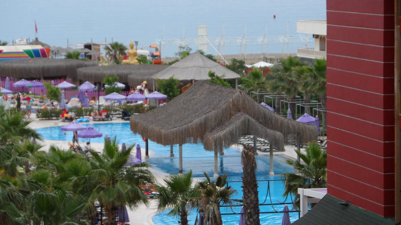 Blick aus unserem Zimmer seitlich Siam Elegance Hotels & Spa