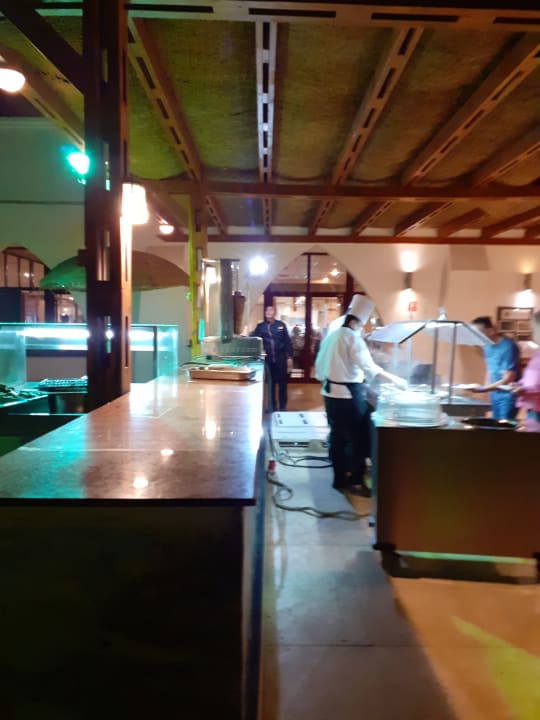 Gastro Hotel Gorgonia Beach Resort