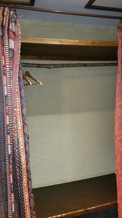 Schrank Hotel Matamba - Phantasialand Erlebnishotel