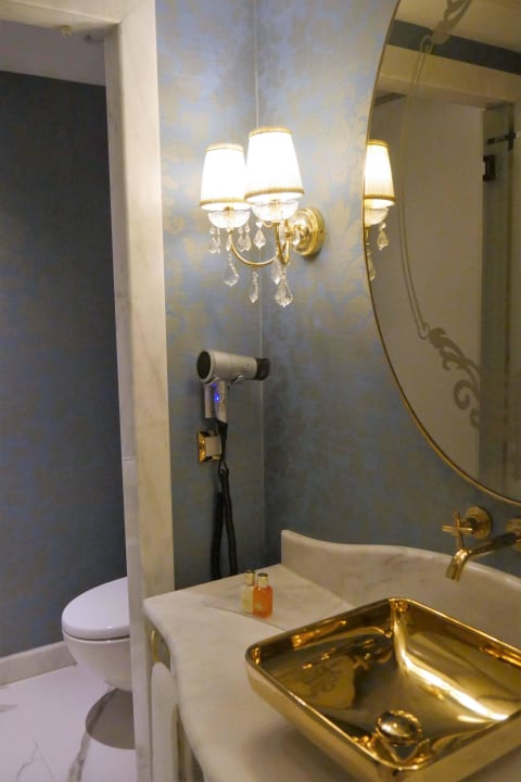 Detail vom Badezimmer 3623 im Kaya Artemis Kaya Artemis Resort