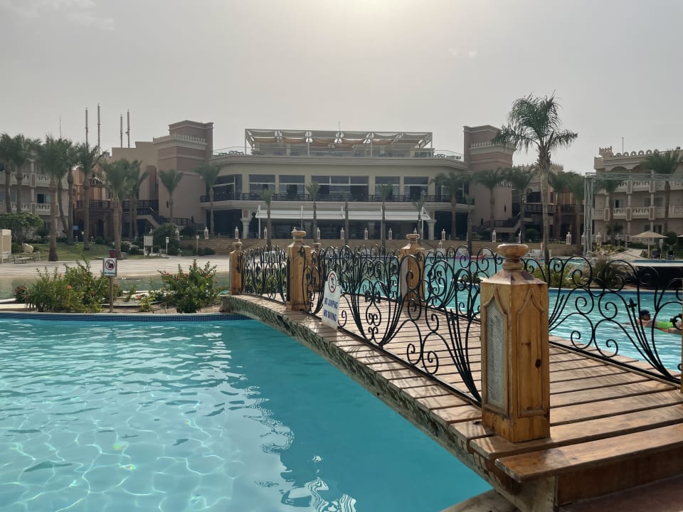 Pool Pickalbatros Palace Resort