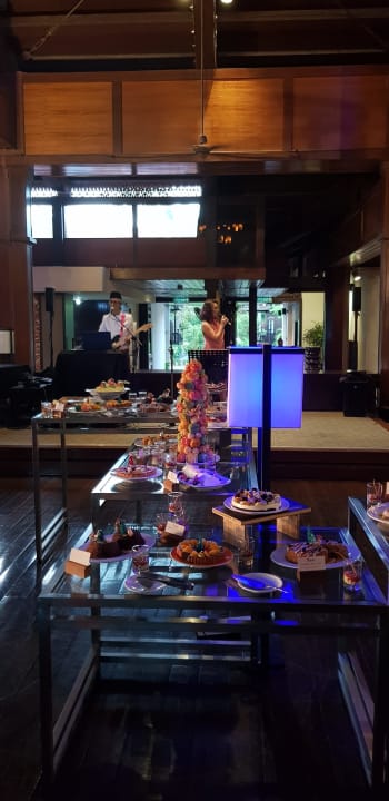 Gastro Pelangi Beach Resort & Spa