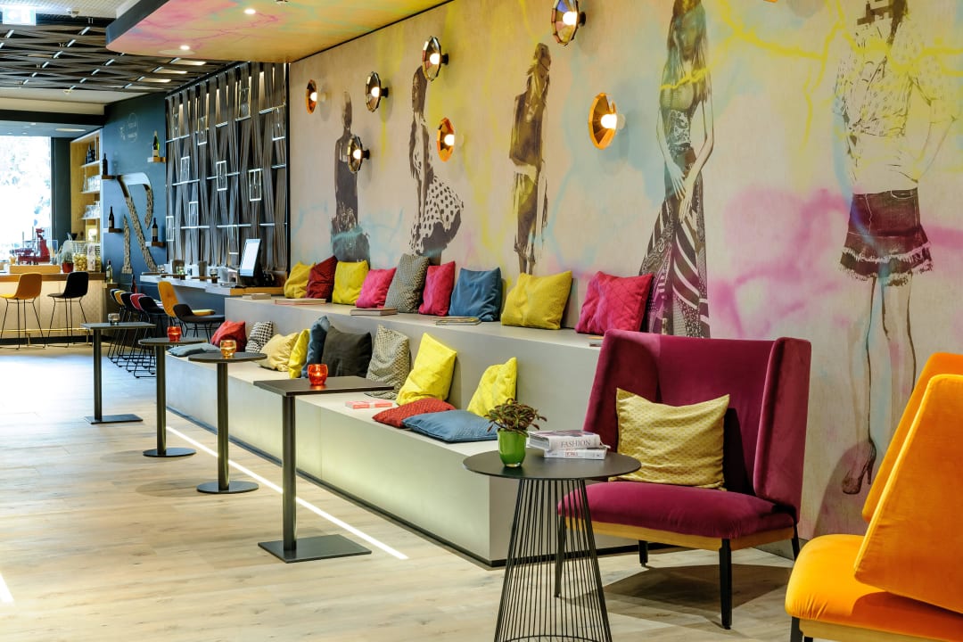 Sitzbereich Mercure Berlin Wittenbergplatz