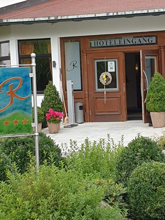 Außenansicht Riederin Hotel & Chalets