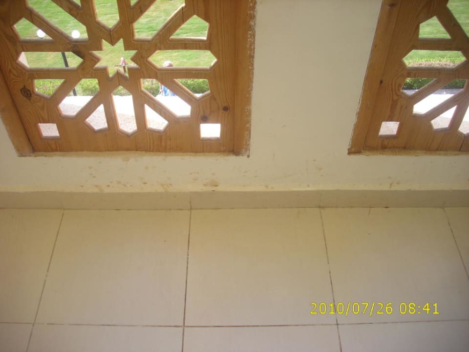 Eigenartige Flecken Serenity Alpha Beach